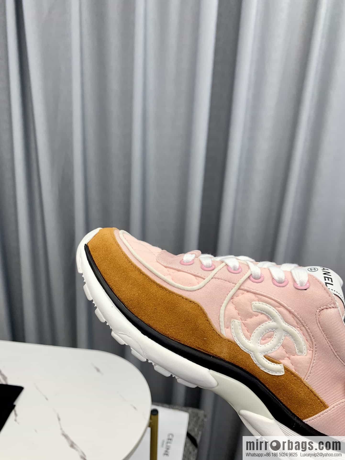 Chanel Chanel's latest suede panda shoes casual sneakers skate shoes