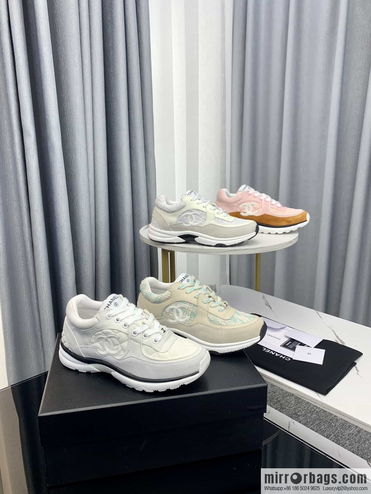 Chanel Chanel's latest suede panda shoes casual sneakers skate shoes