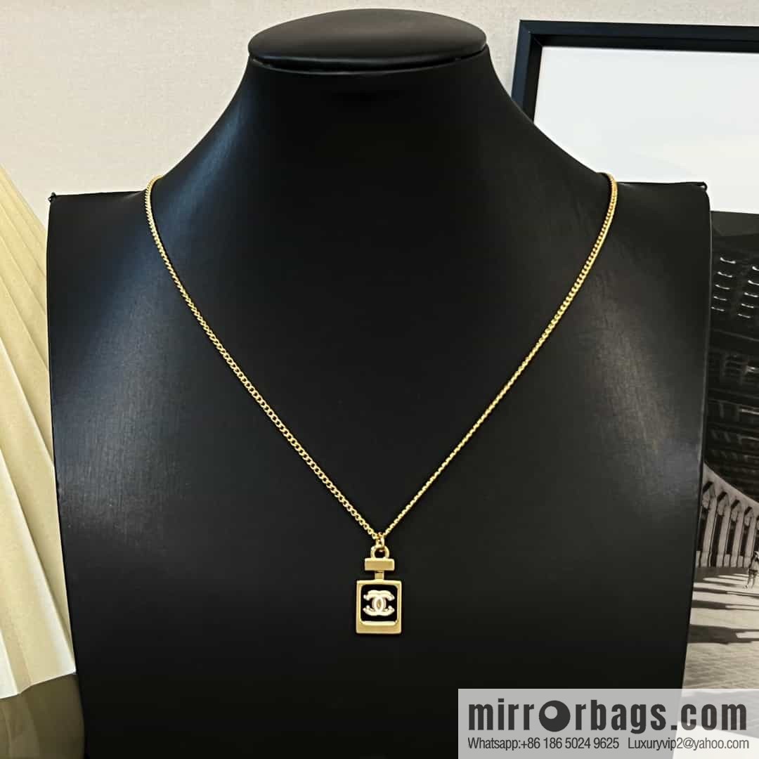 New ☑️ Chanel double c gold perfume bottle necklace
