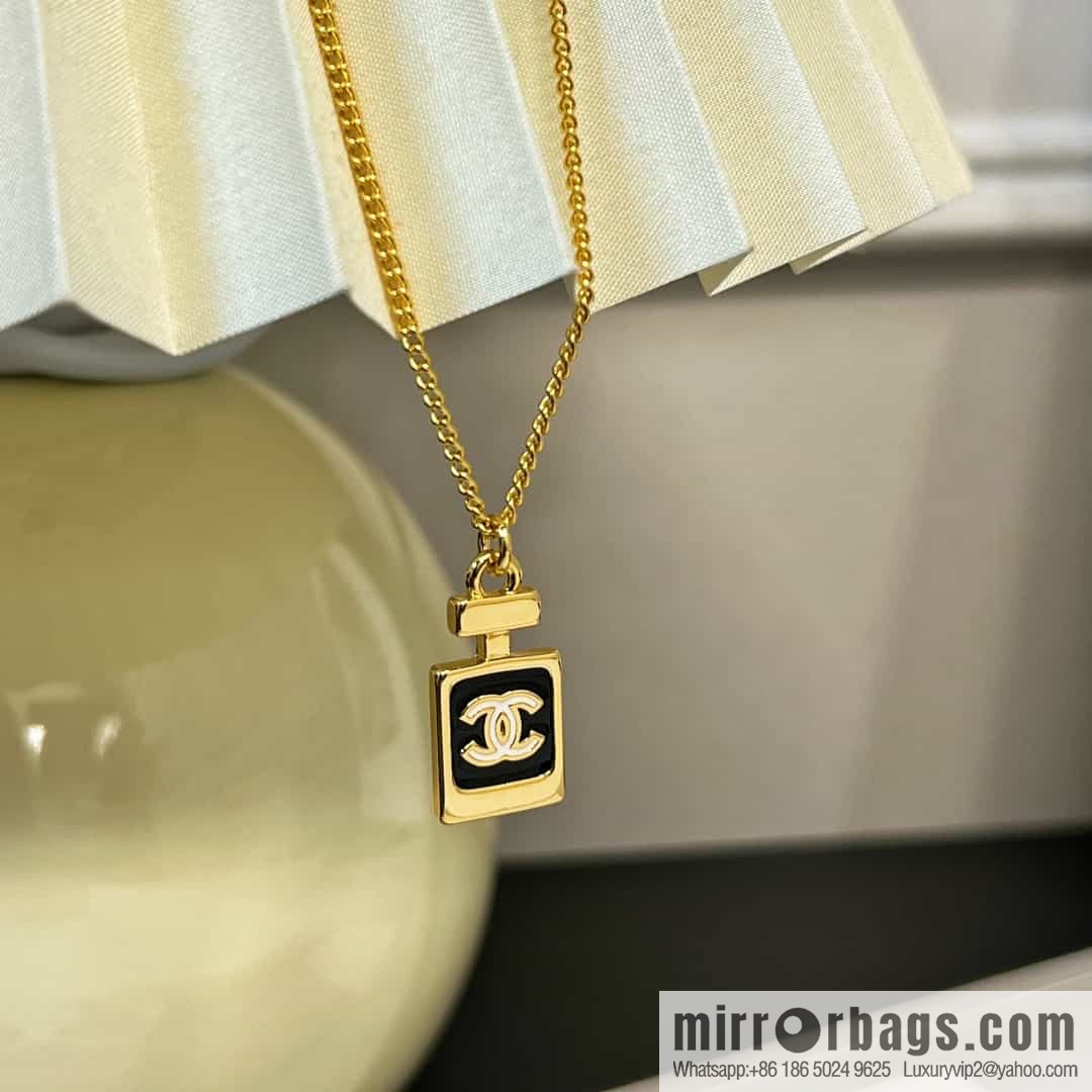 New ☑️ Chanel double c gold perfume bottle necklace
