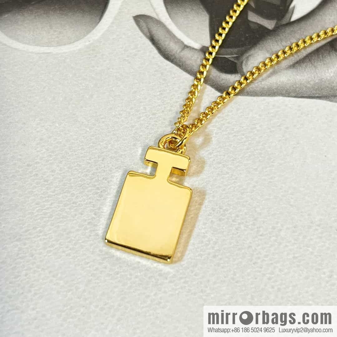 New ☑️ Chanel double c gold perfume bottle necklace
