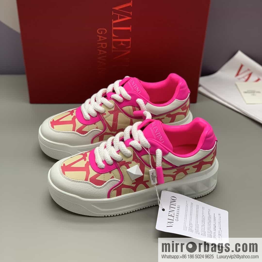 VALENTINO Valentino, women's low-top casual sneakers with sheepskin material
