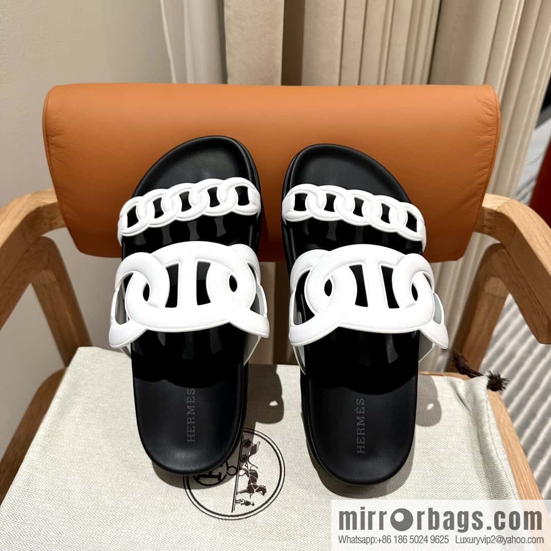 HERMES/Hermès new pig nose second uncle shoes