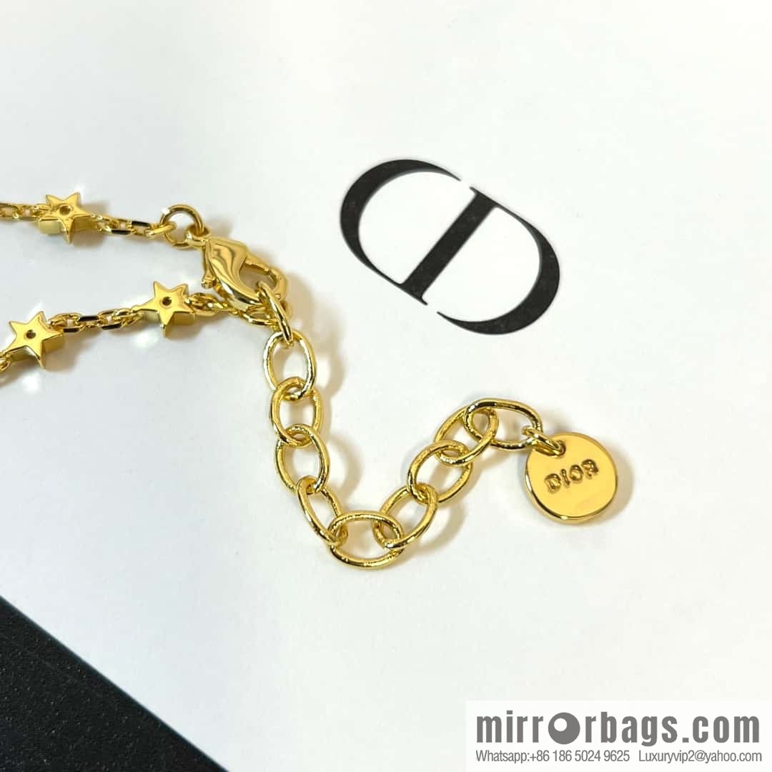 New ☑️ DIOR Dior pentagram ⭐ star pearl necklace