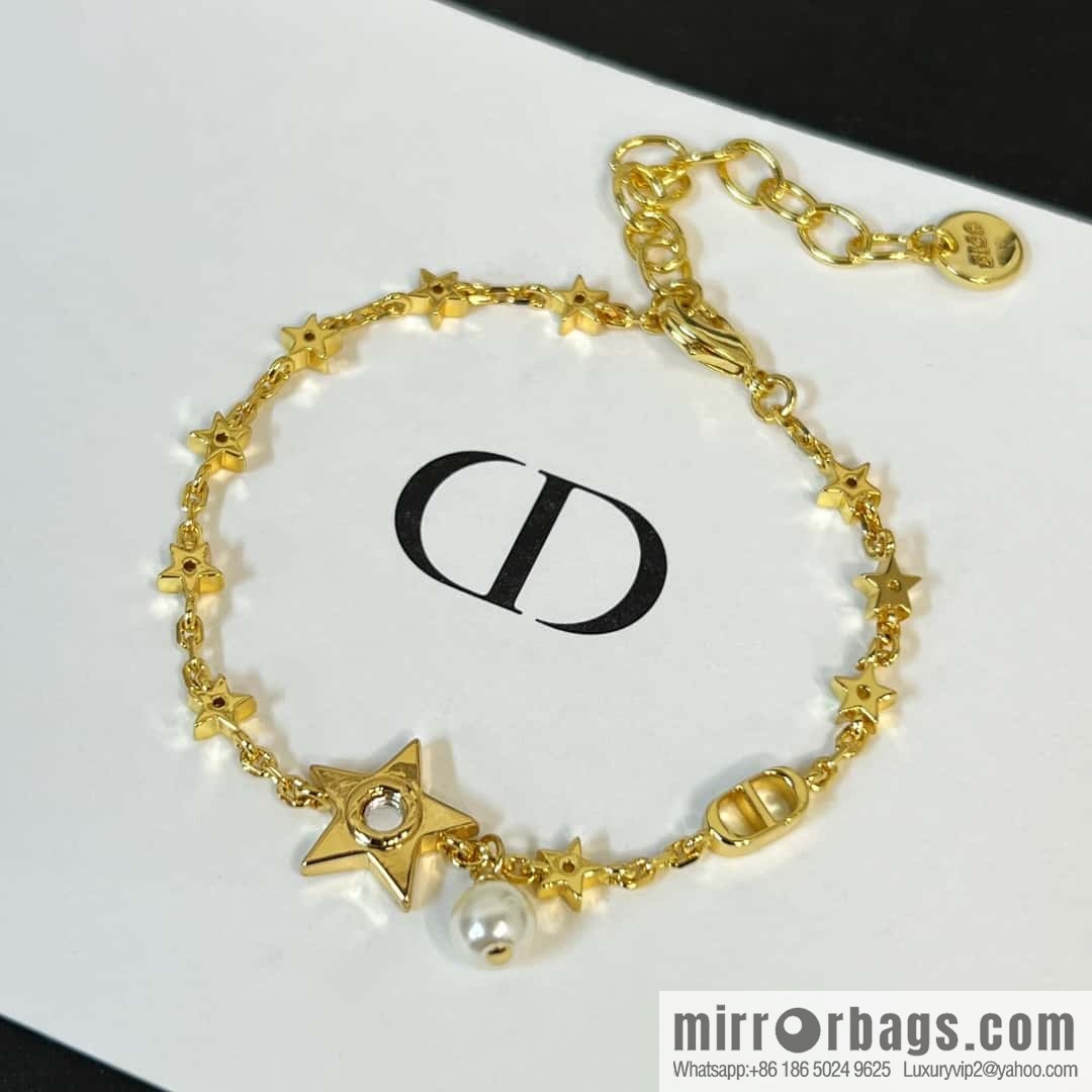 New ☑️ DIOR mirror pearl pentagram ⭐ star bracelet