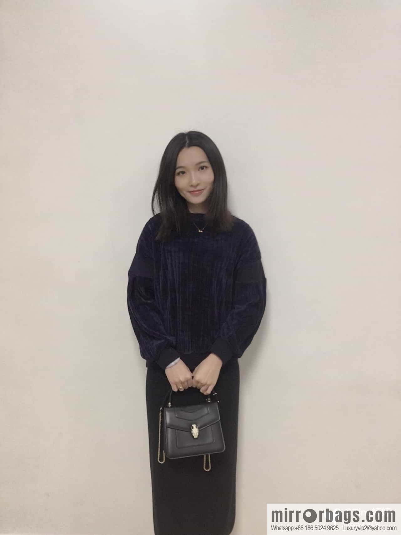 [Bvlgari] Bulgari counter hot-selling Serpenti Forever wrist organ bag model number: 38329