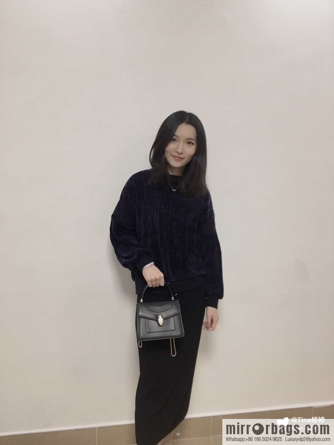 [Bvlgari] Bulgari counter hot-selling Serpenti Forever wrist organ bag model number: 38329