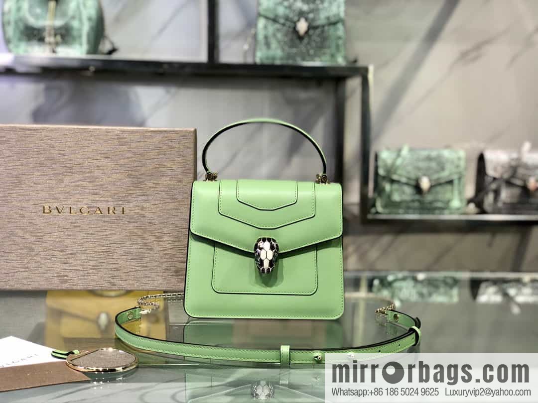 [Bvlgari] Bulgari counter hot-selling Serpenti Forever wrist organ bag model number: 38329