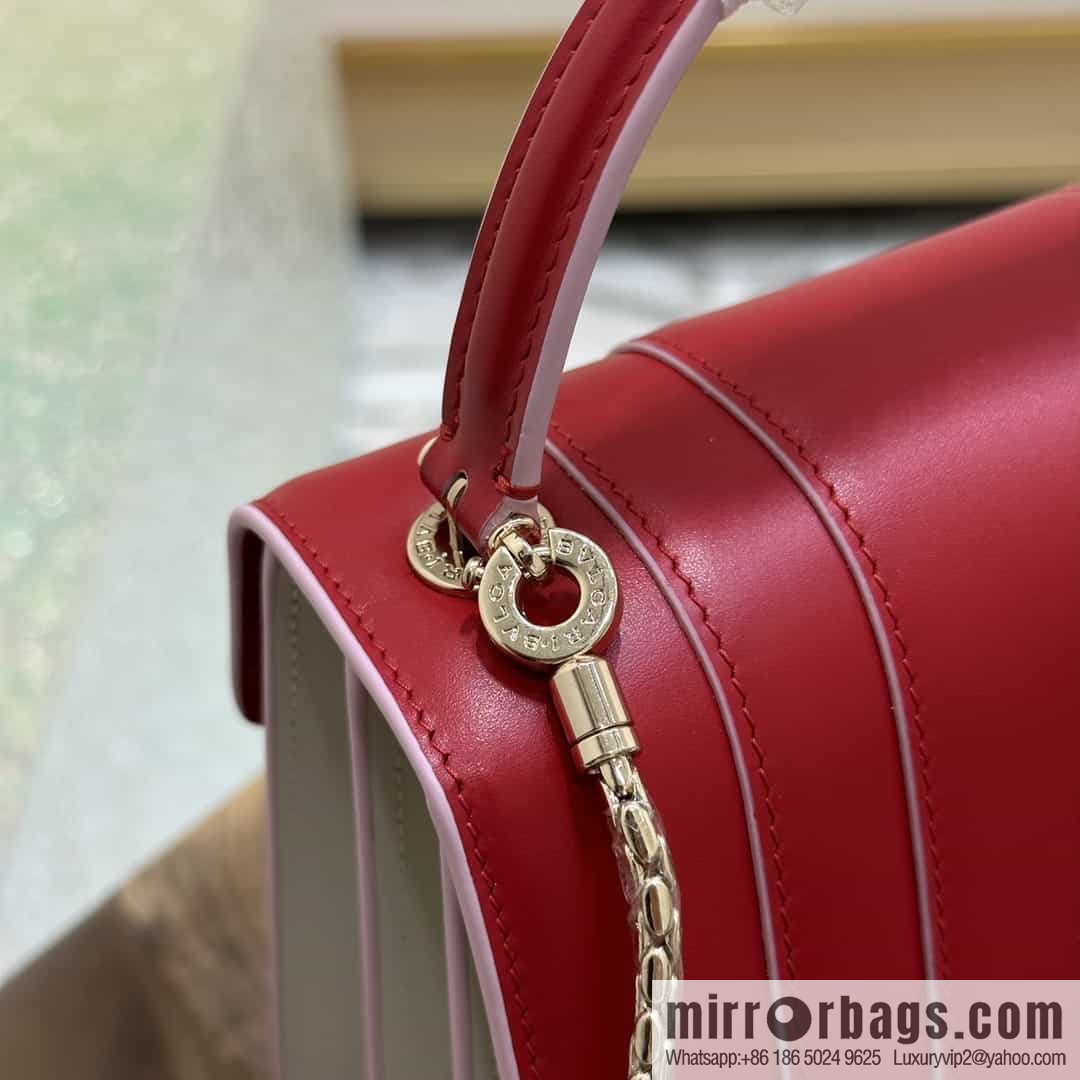 [Bvlgari] Bulgari counter hot-selling Serpenti Forever wrist organ bag model number: 38329