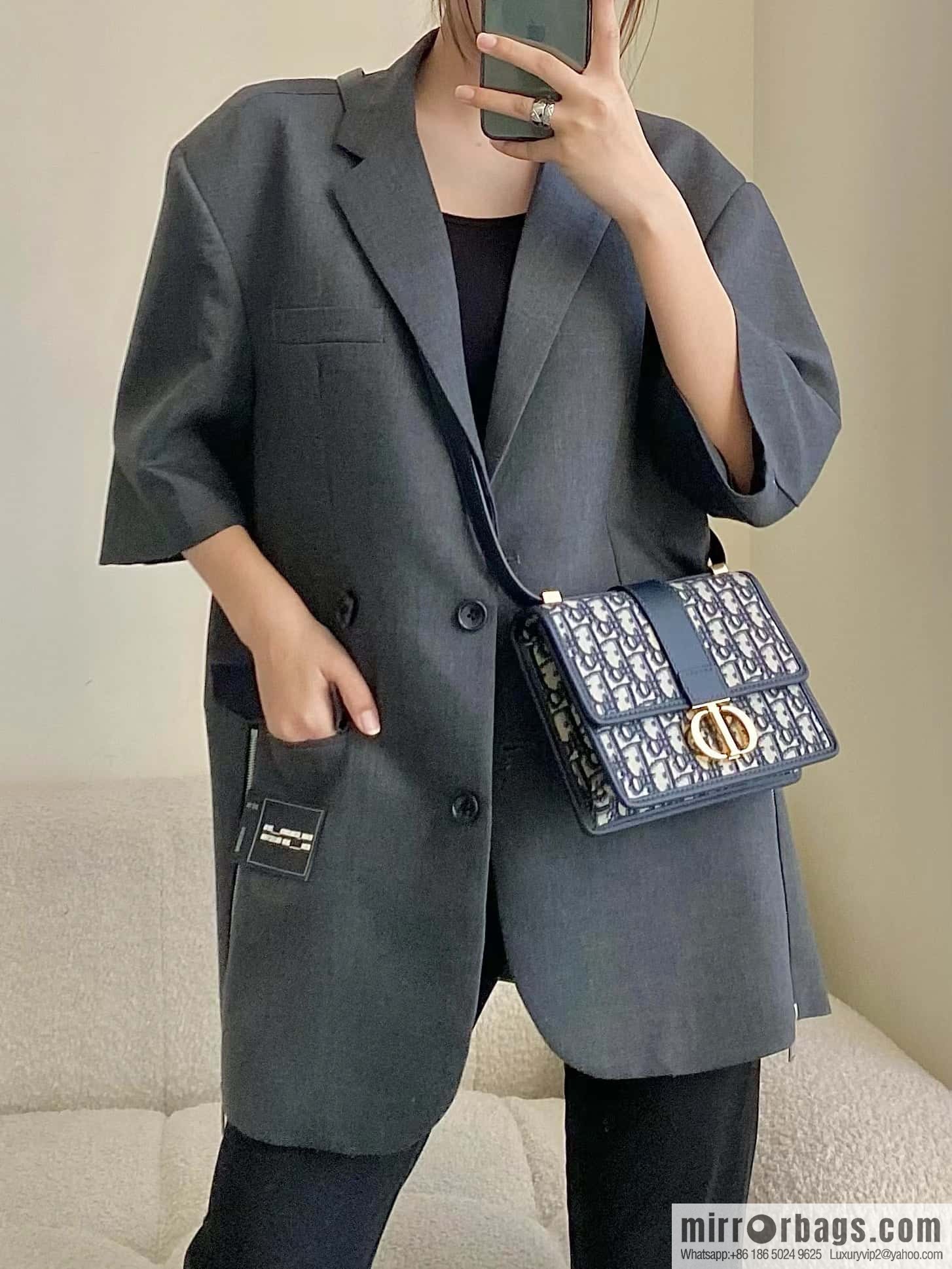 Small 30 MONTAIGNE handbag M9234UTZQ_M928