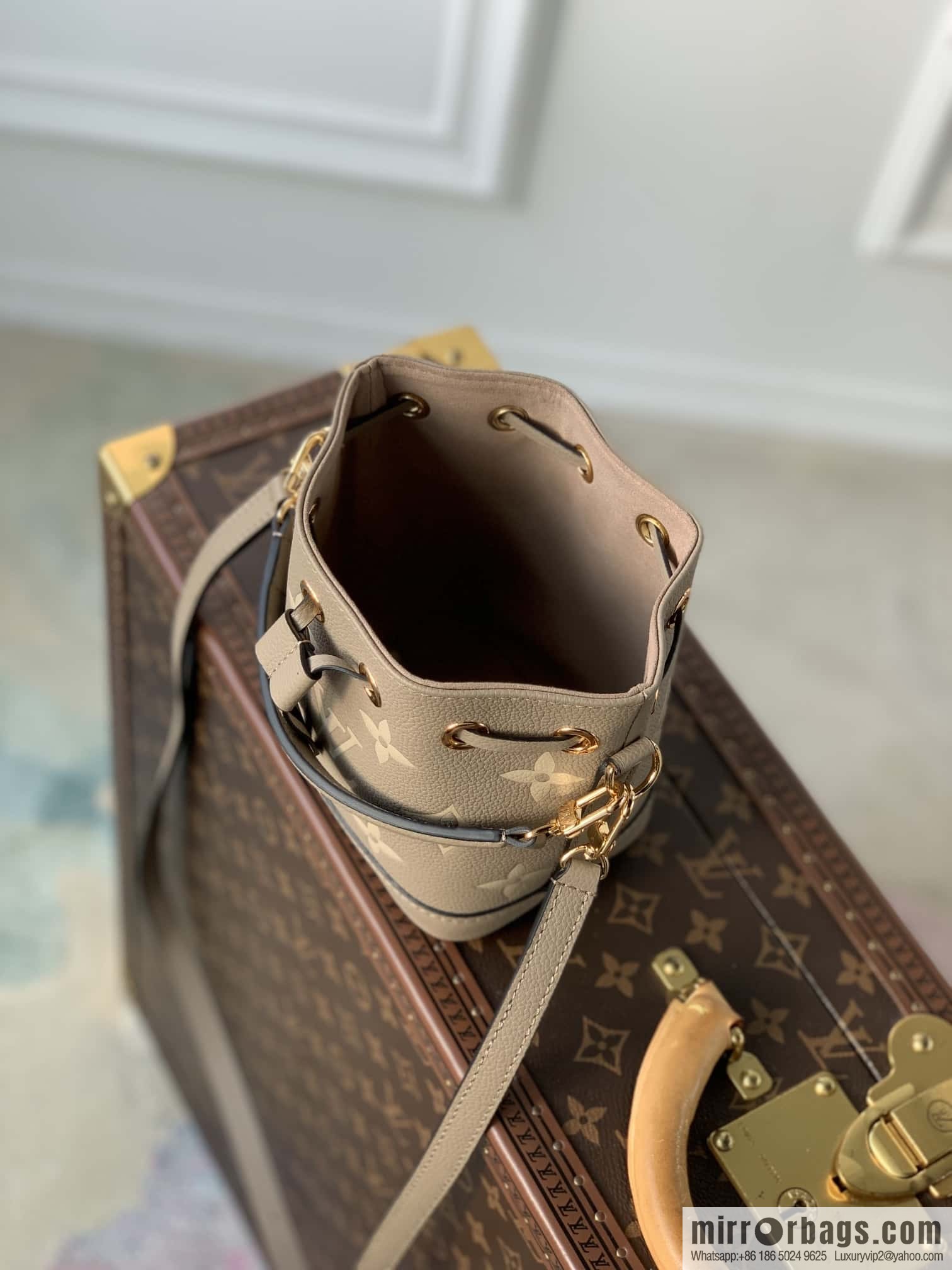 LV M46291 Nano No