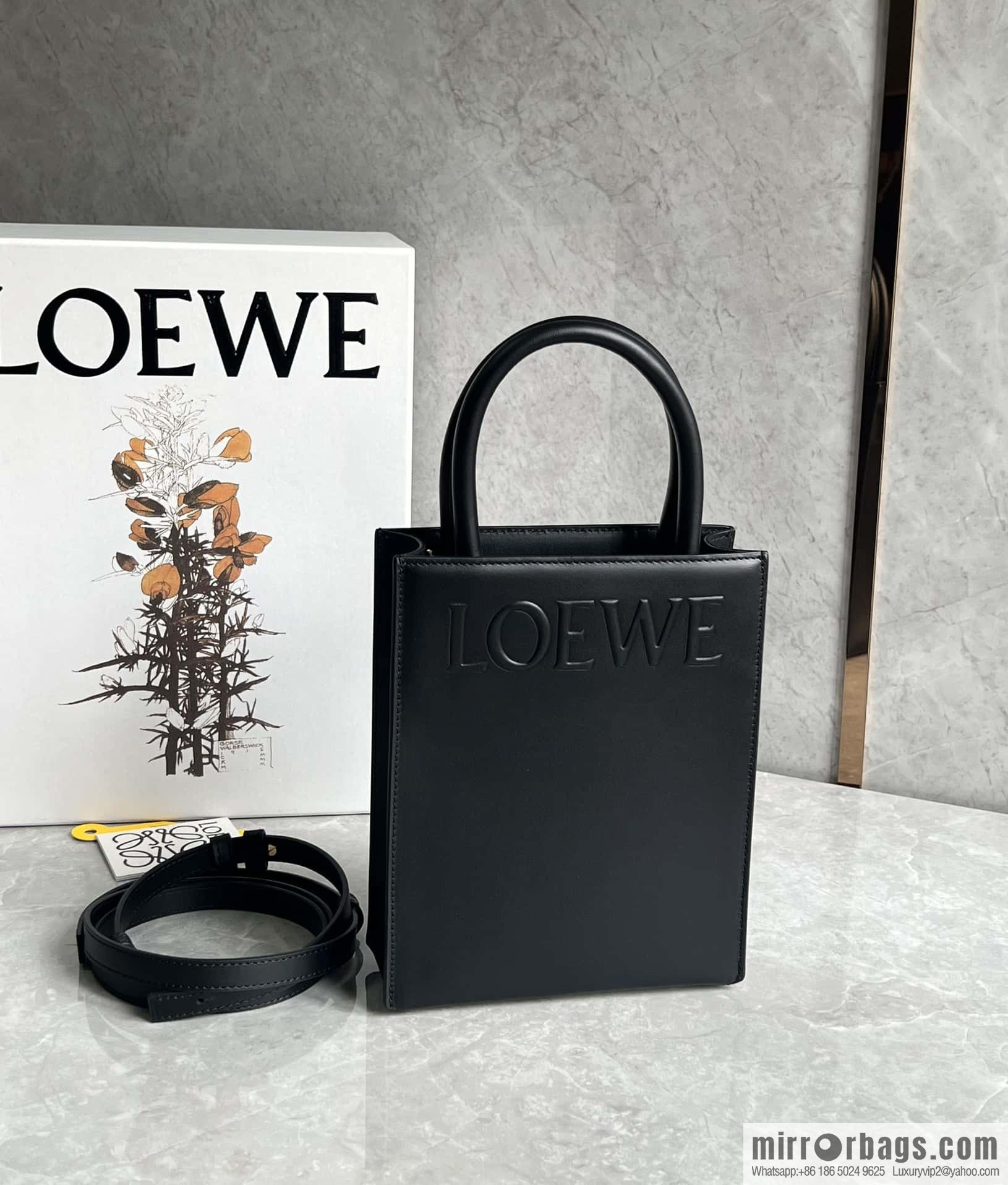 LOEWE latest show A5 tote bag 0691 black