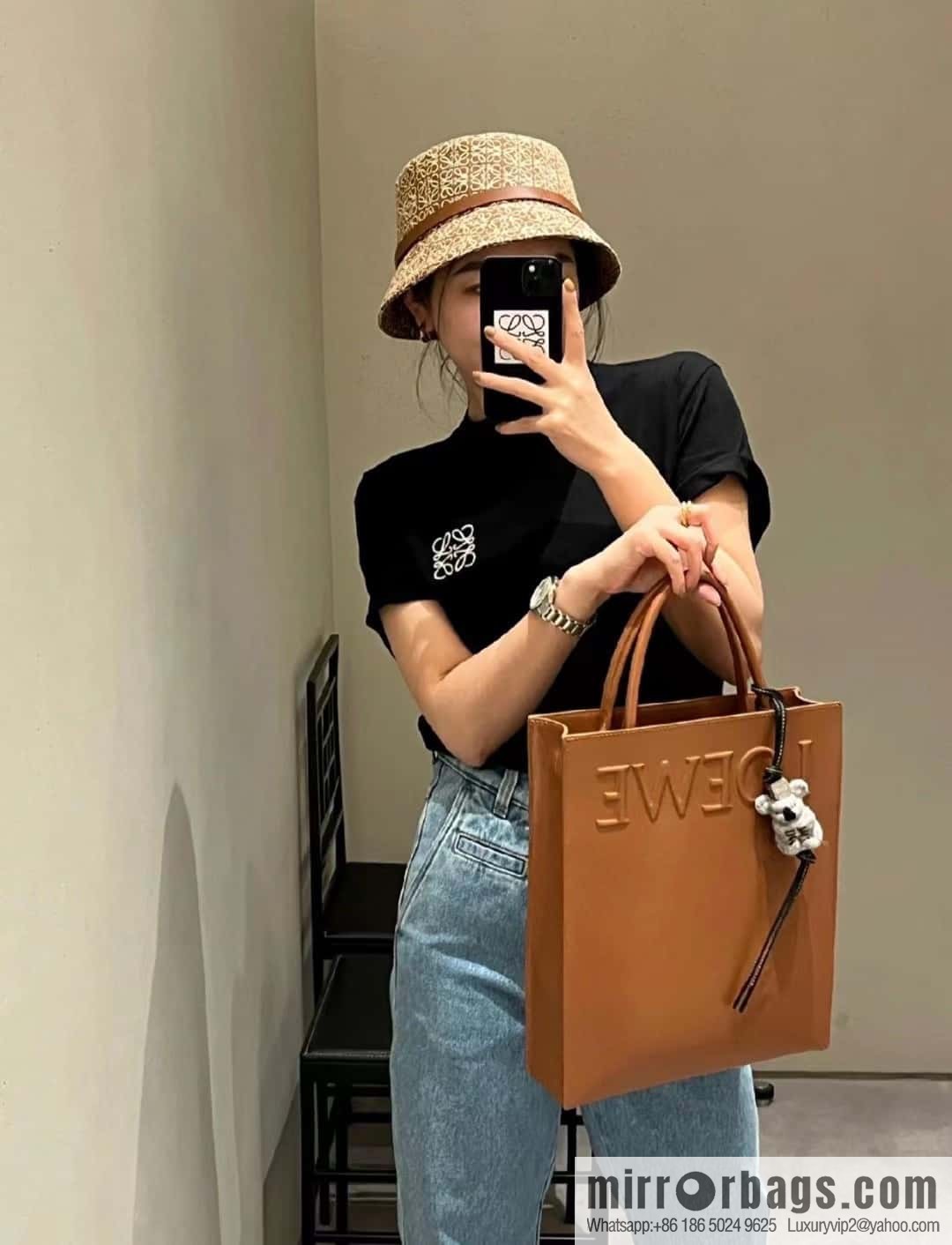 LOEWE latest show A4 tote music bag tote bag 0690 brown