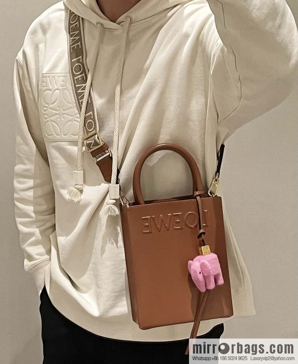 LOEWE latest show A5 tote music small tote bag 0691 brown