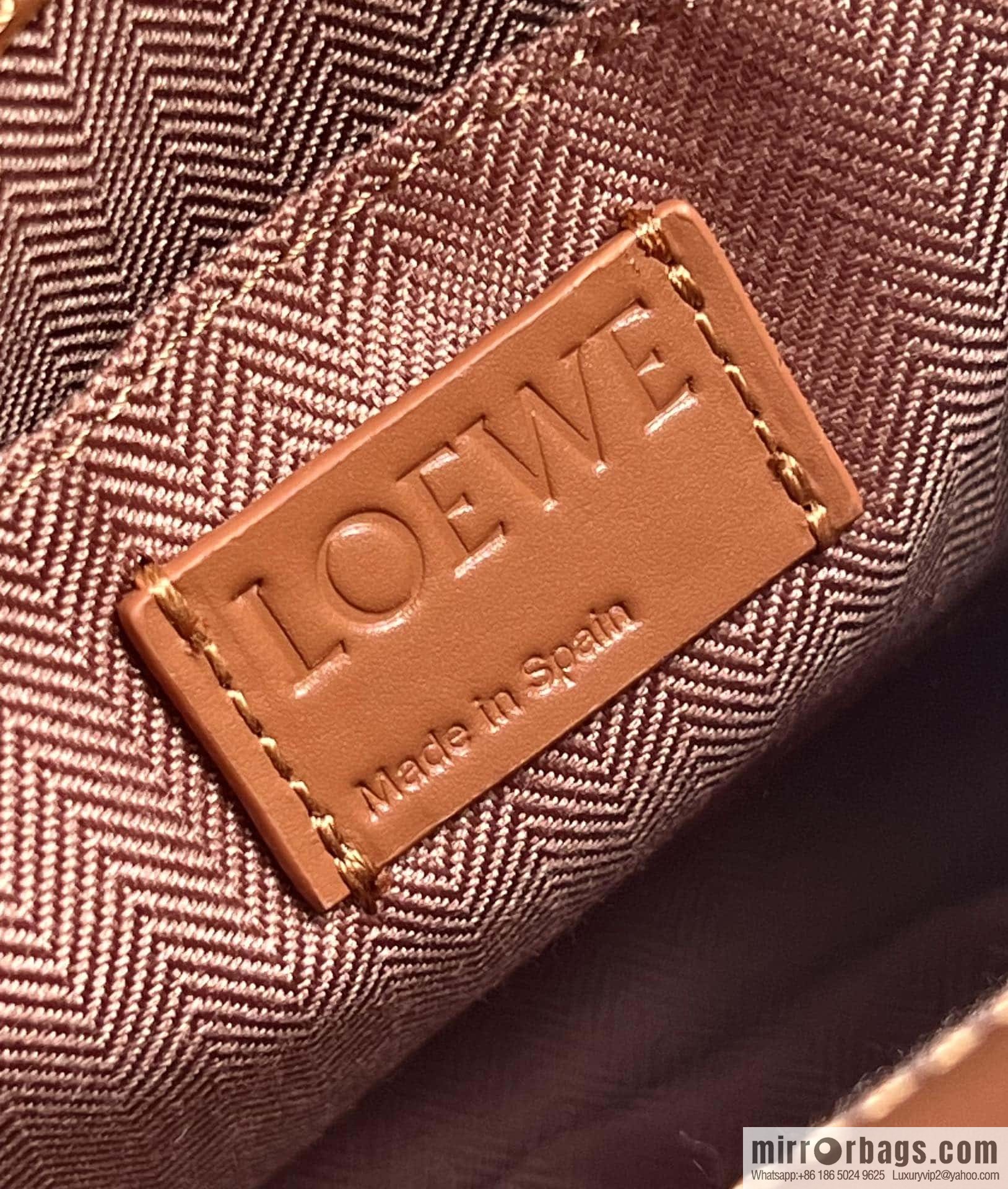 LOEWE latest show A5 tote music small tote bag 0691 brown