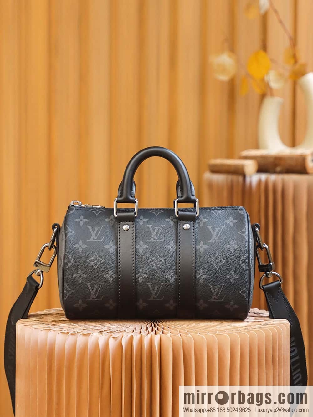 LV M46271 Keepall Bandoulière 25