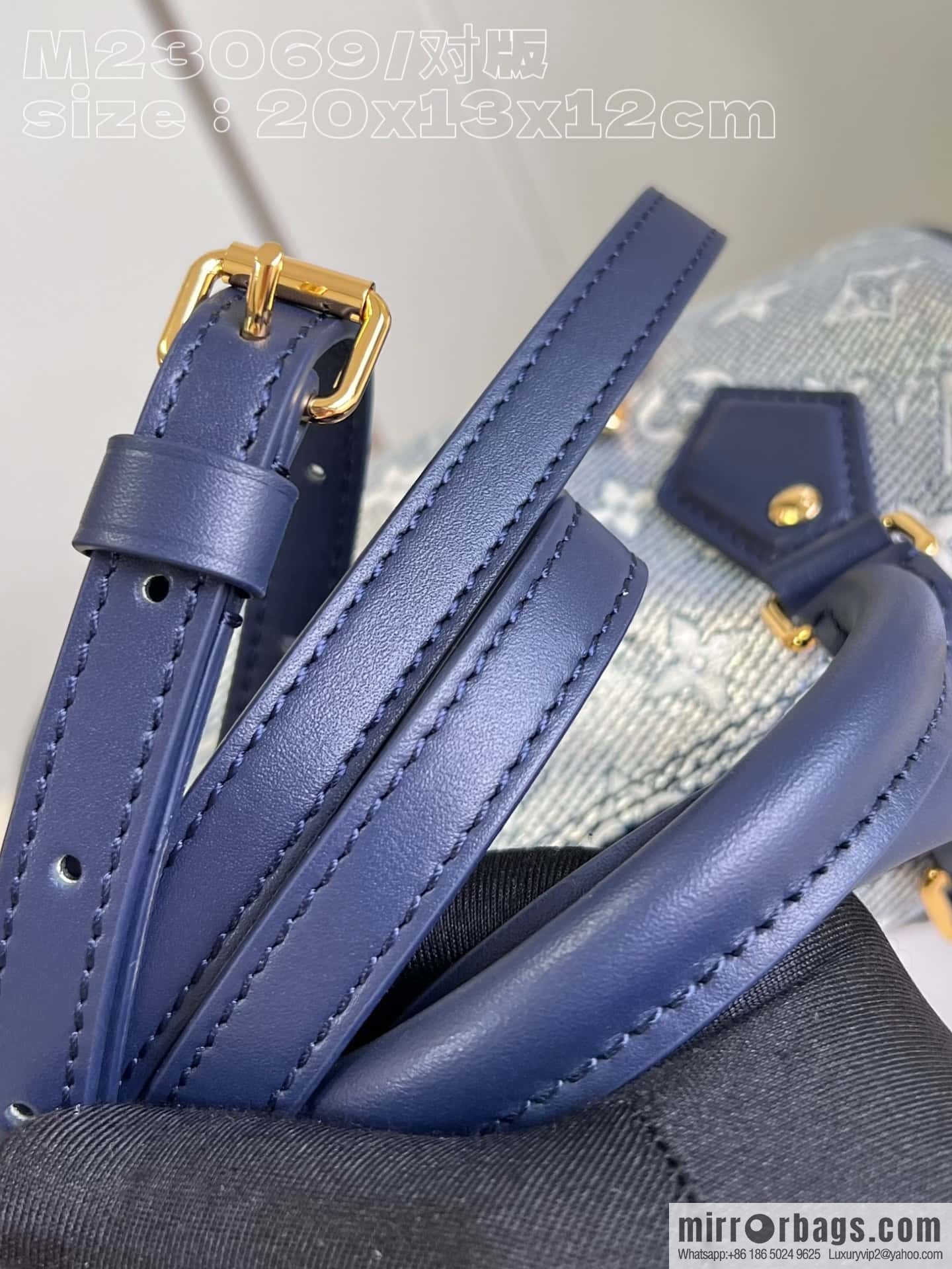 LV M23069 Speedy Bandoulière 20