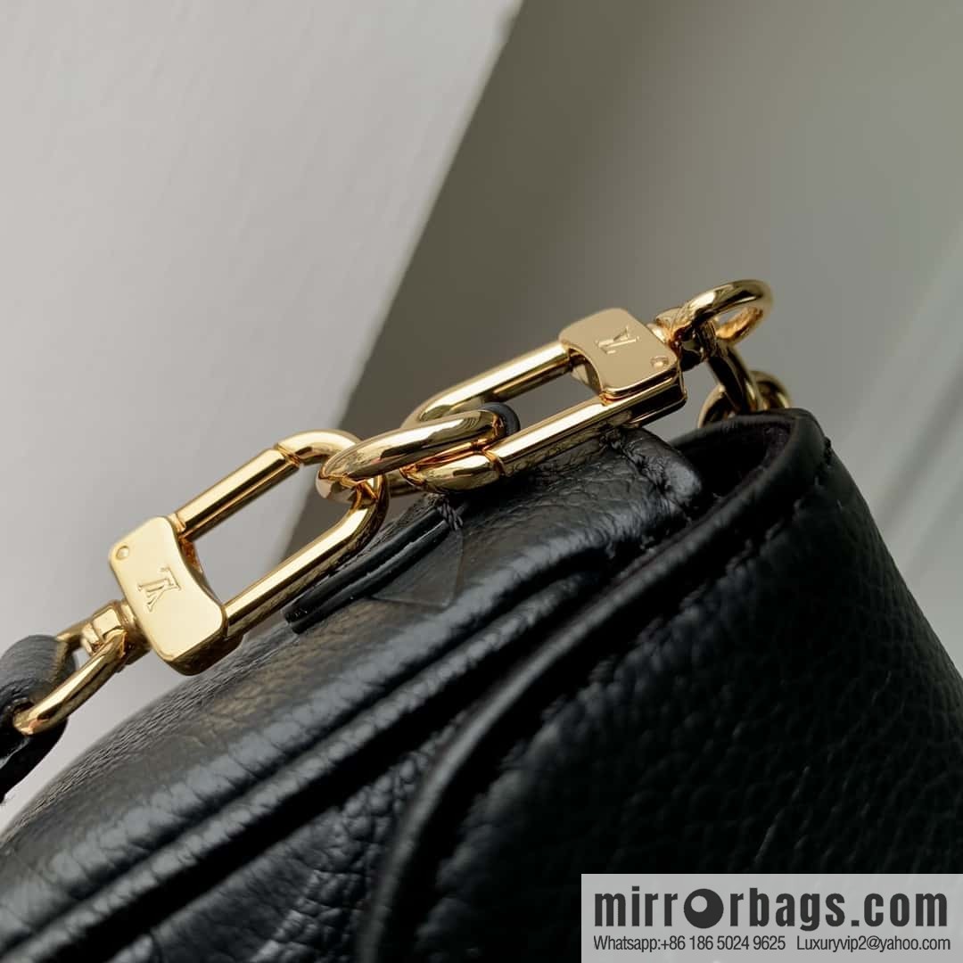 LV M82154 Wallet On Chain Ivy