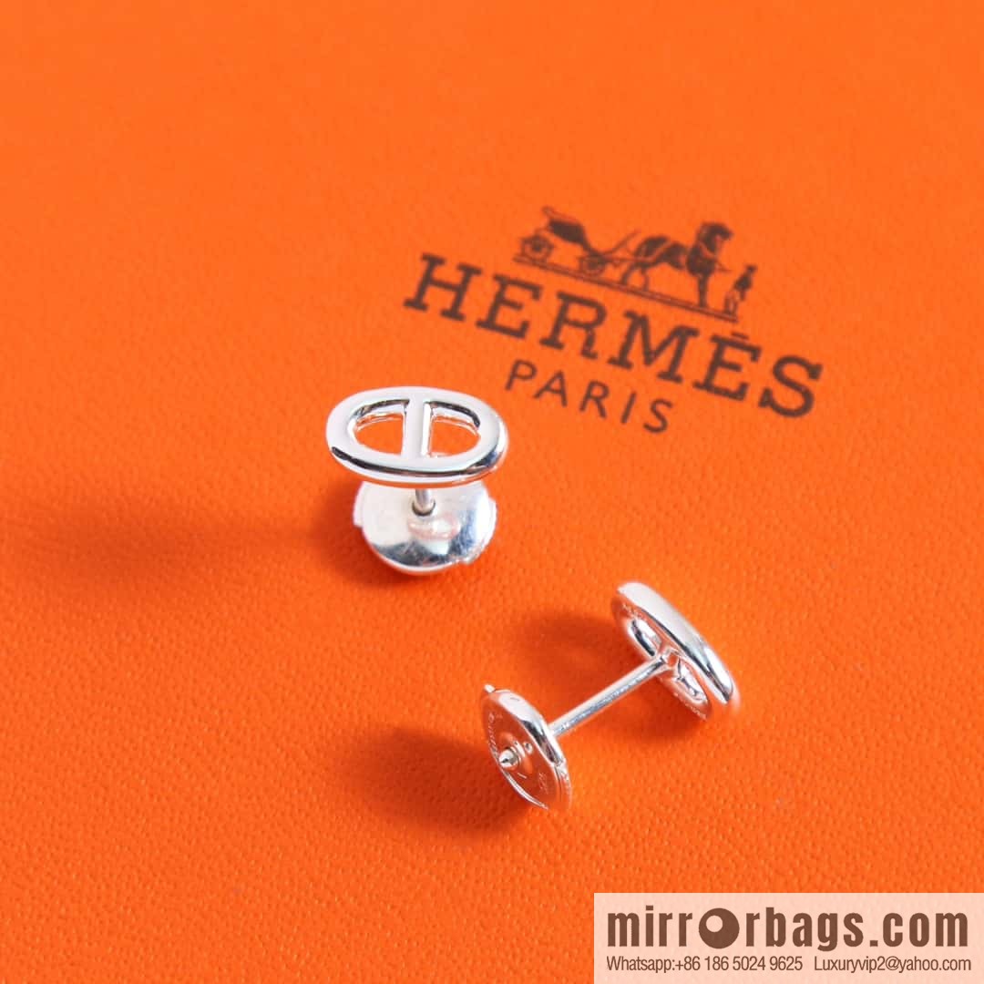 New ☑️ Hermès HERMES smooth pig nose stud earrings