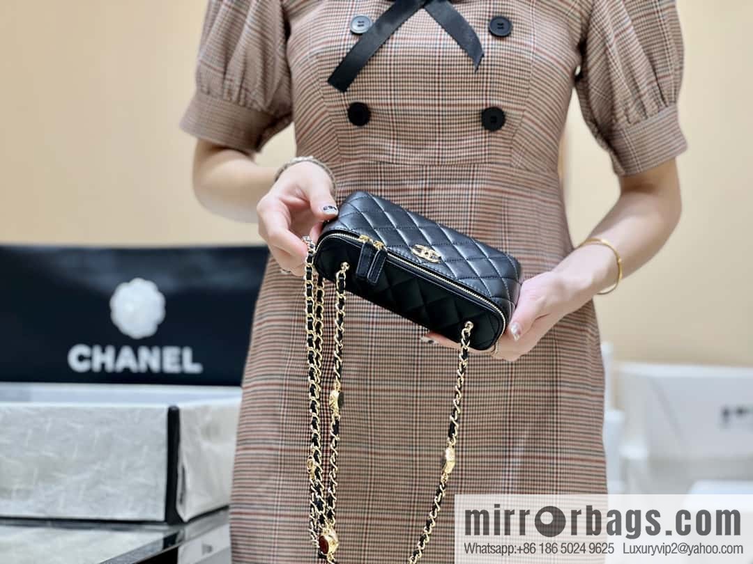 CHANEL 23A Premium Handicraft Collection, Limited Edition Gem chain strap box bag AP3416 black