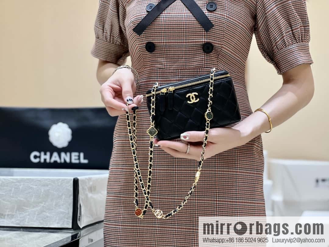 CHANEL 23A Premium Handicraft Collection, Limited Edition Gem chain strap box bag AP3416 black