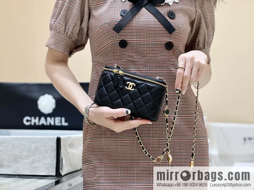 CHANEL 23A Premium Handicraft Collection, Limited Edition Gem chain strap box bag AP3416 black