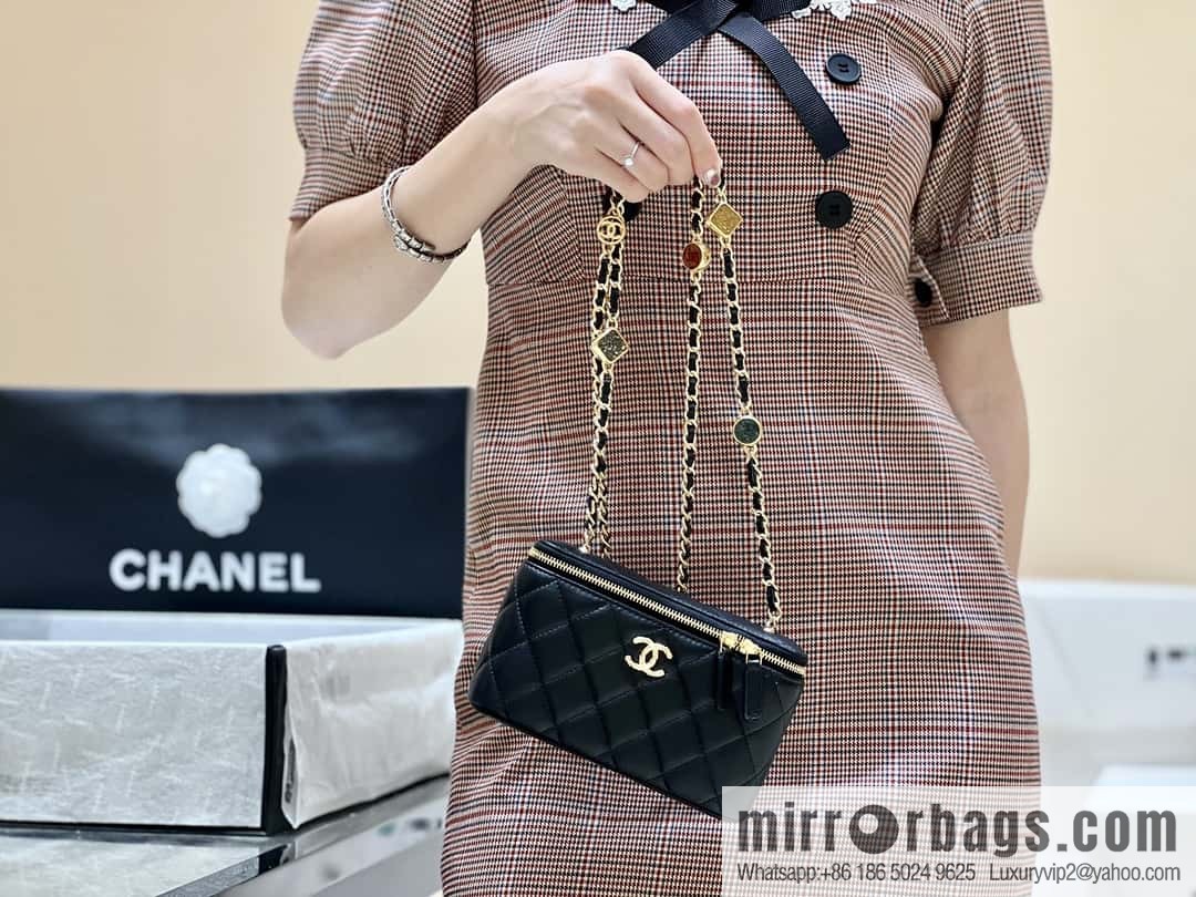 CHANEL 23A Premium Handicraft Collection, Limited Edition Gem chain strap box bag AP3416 black