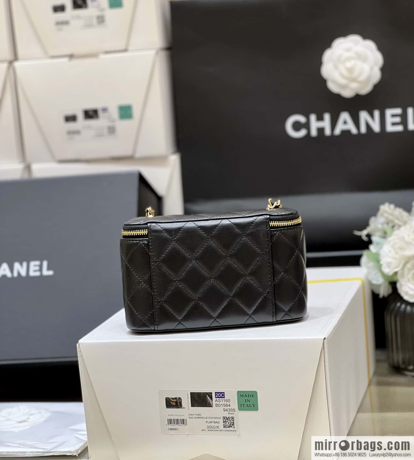 CHANEL 23A Premium Handicraft Collection, Limited Edition Gem chain strap box bag AP3416 black