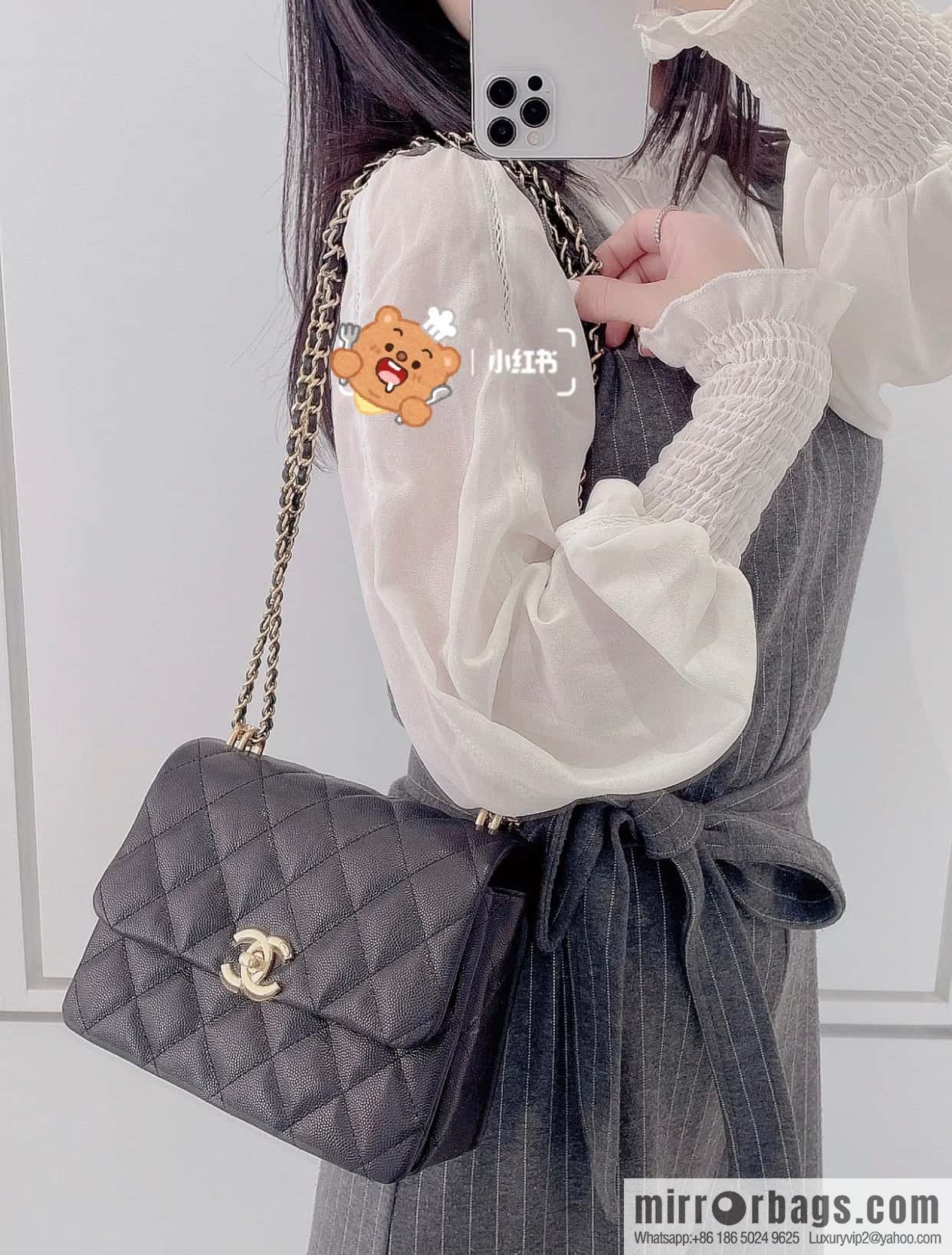 CHANEL 22k autumn and winter high-end ready-to-wear series, lychee leather square fat AS3580 black