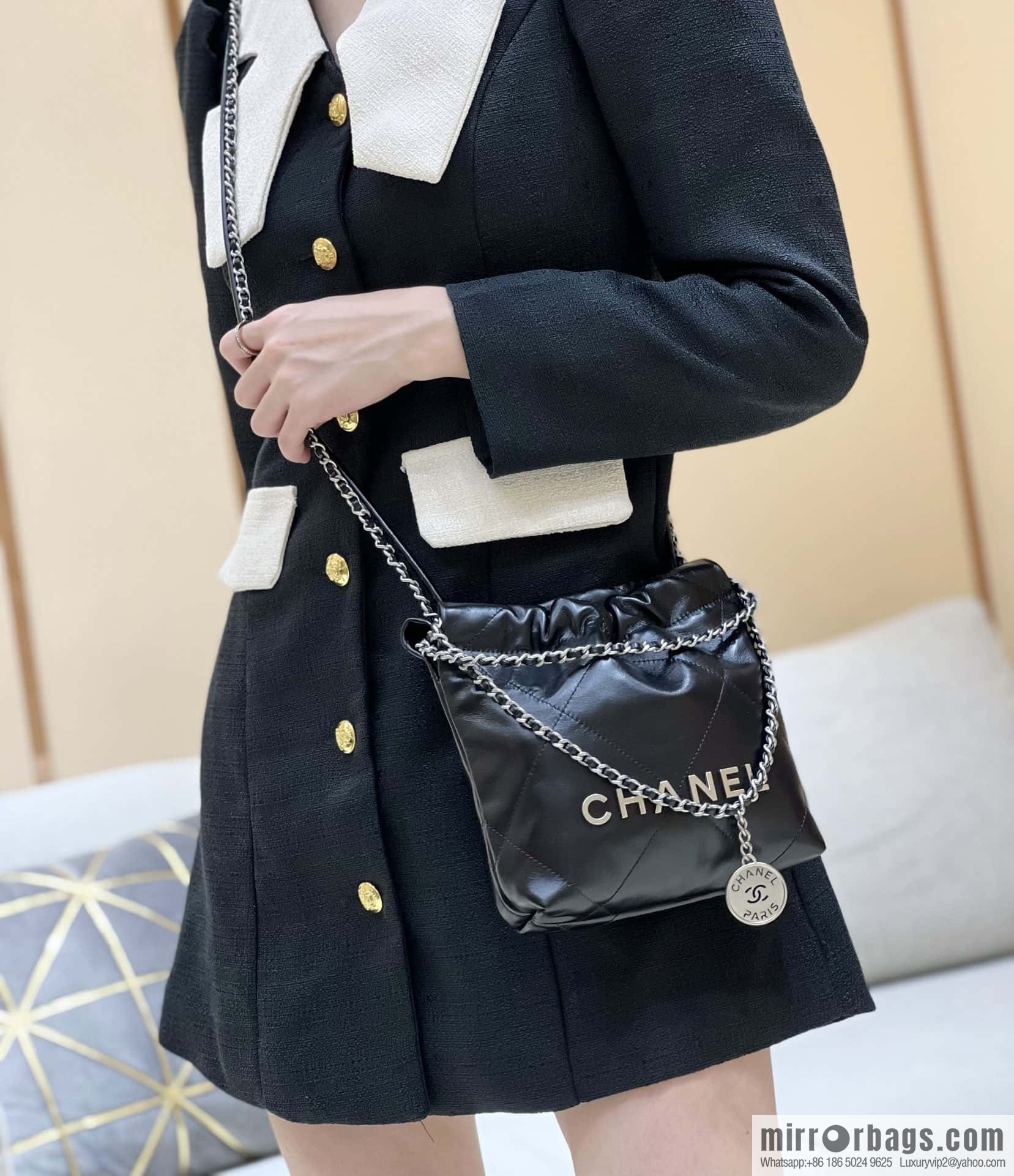 CHANEL 23S spring and summer series mini 22 bags AS3980 black