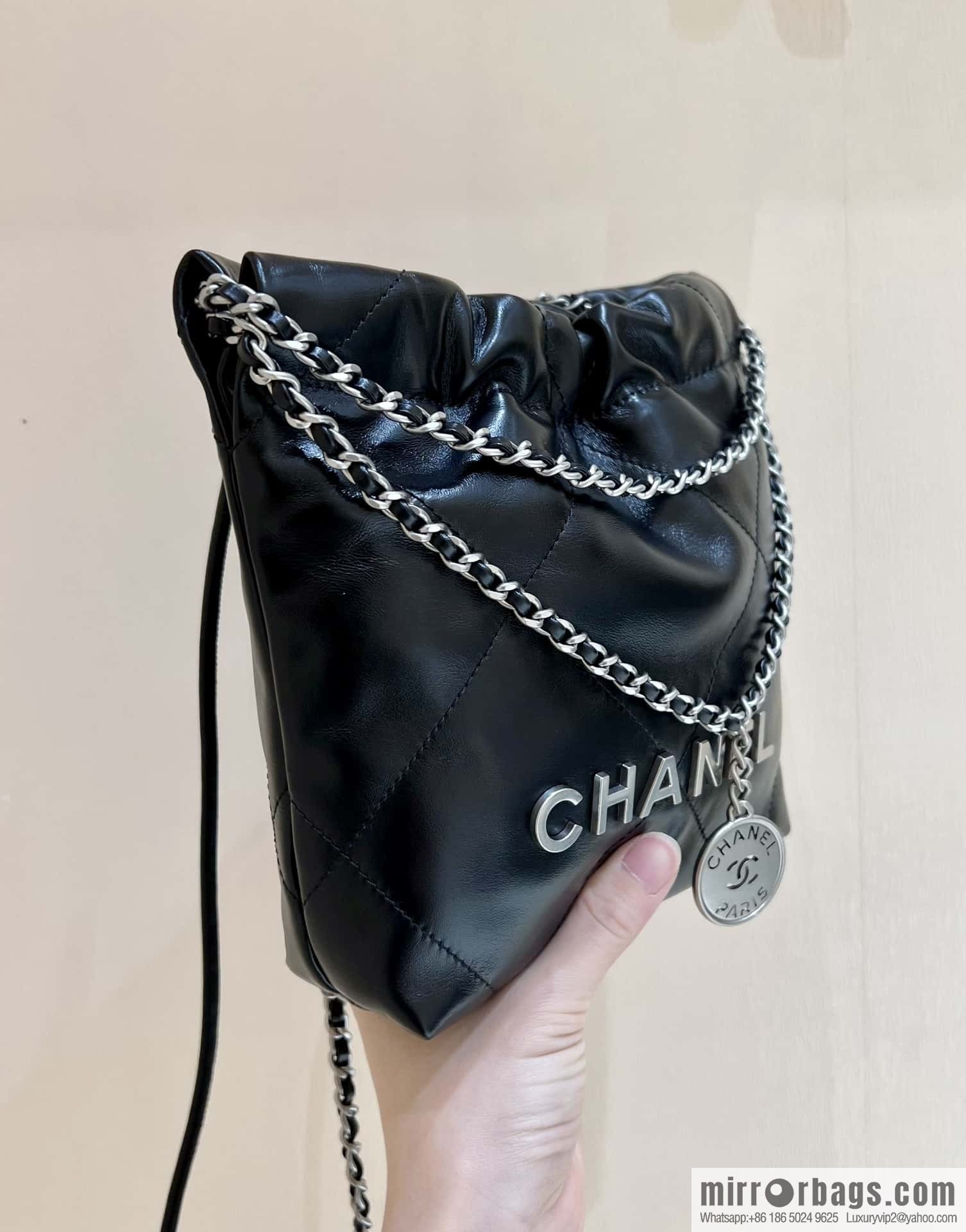 CHANEL 23S spring and summer series mini 22 bags AS3980 black