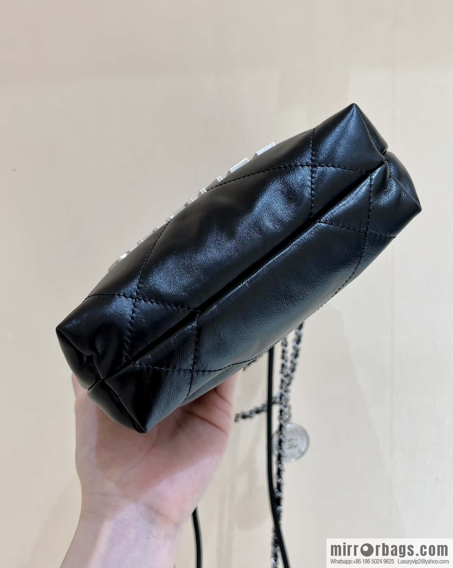 CHANEL 23S spring and summer series mini 22 bags AS3980 black