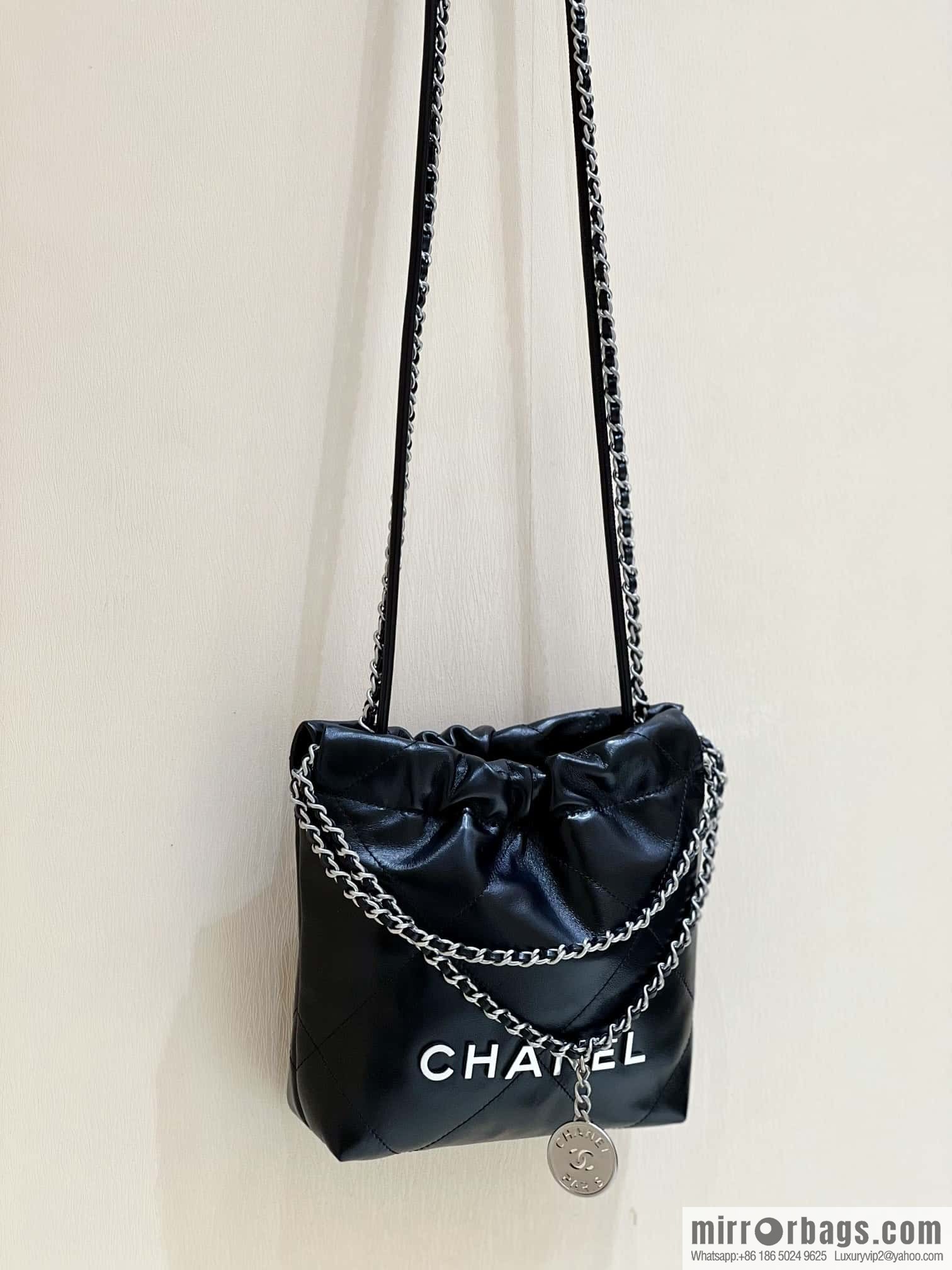 CHANEL 23S spring and summer series mini 22 bags AS3980 black