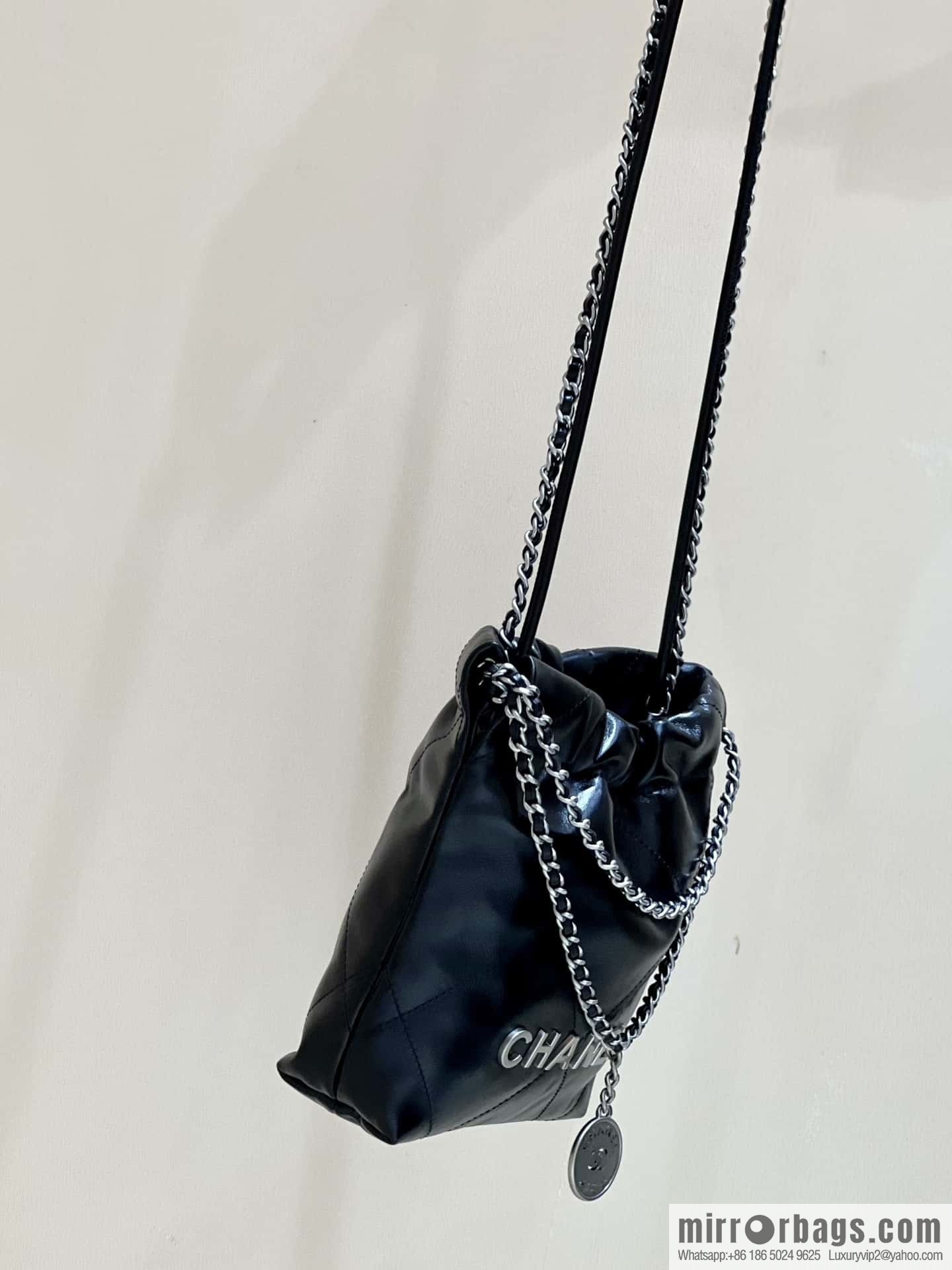 CHANEL 23S spring and summer series mini 22 bags AS3980 black