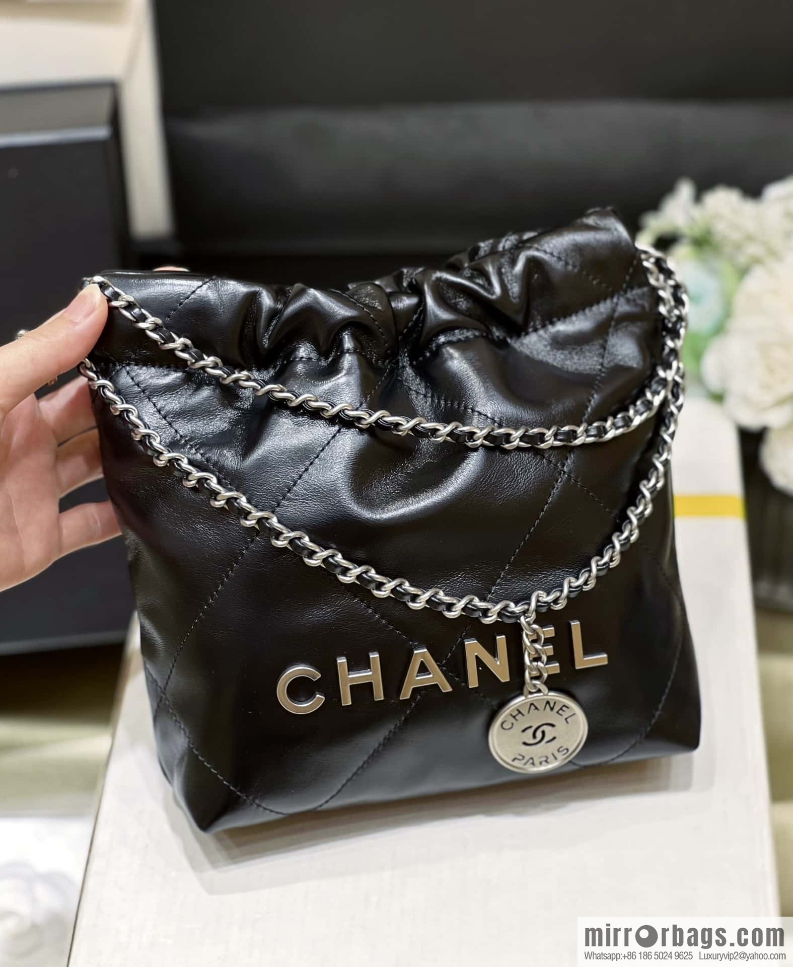 CHANEL 23S spring and summer series mini 22 bags AS3980 black