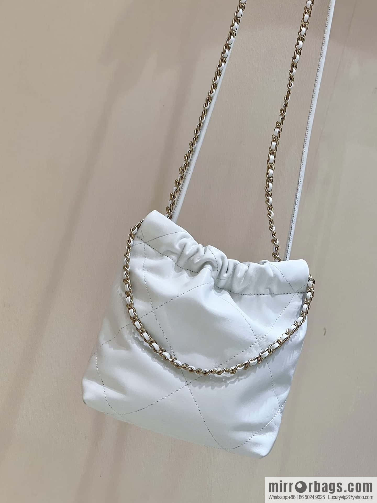 CHANEL 23S spring and summer series mini 22 bags AS3980 white