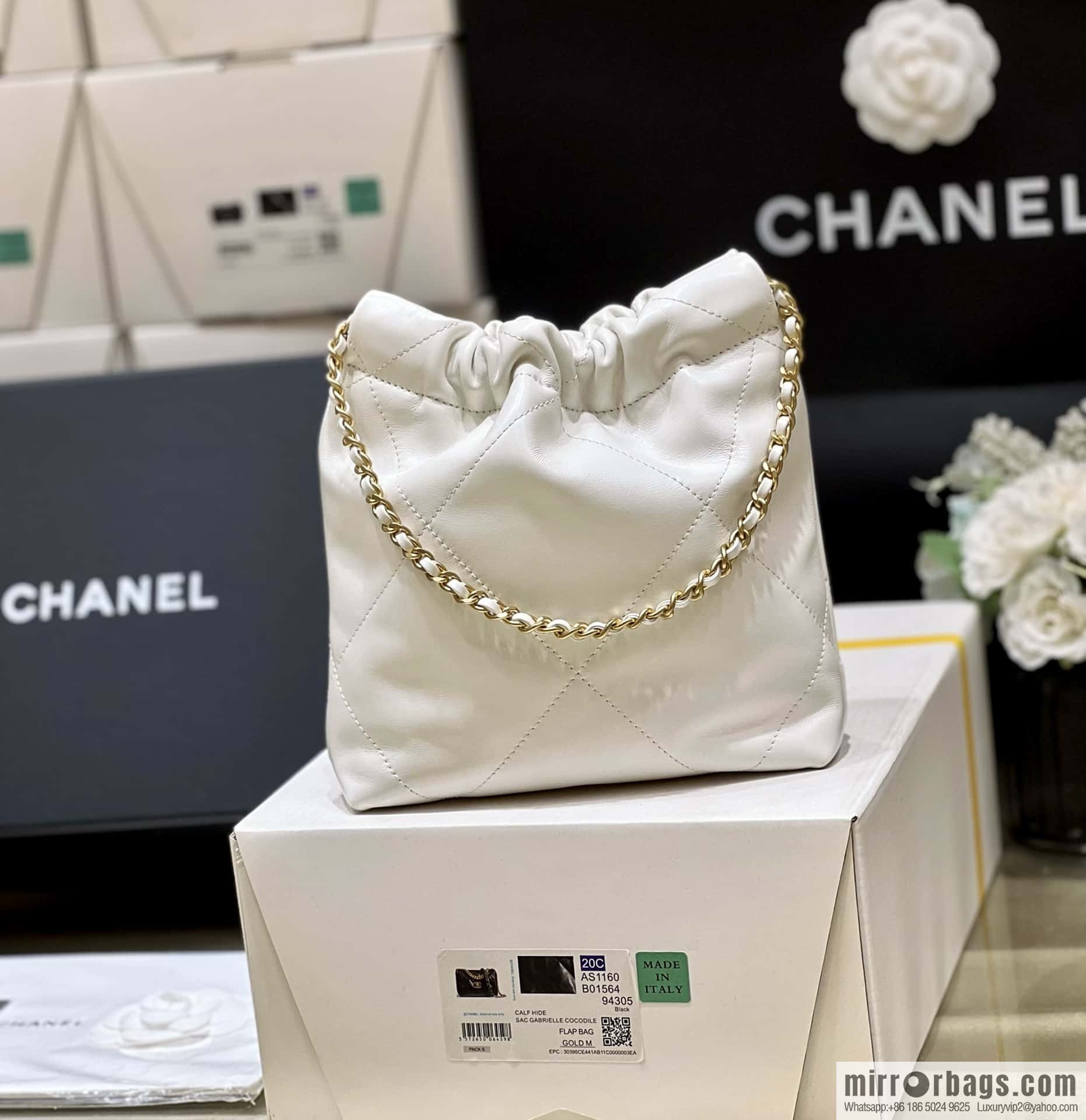 CHANEL 23S spring and summer series mini 22 bags AS3980 white