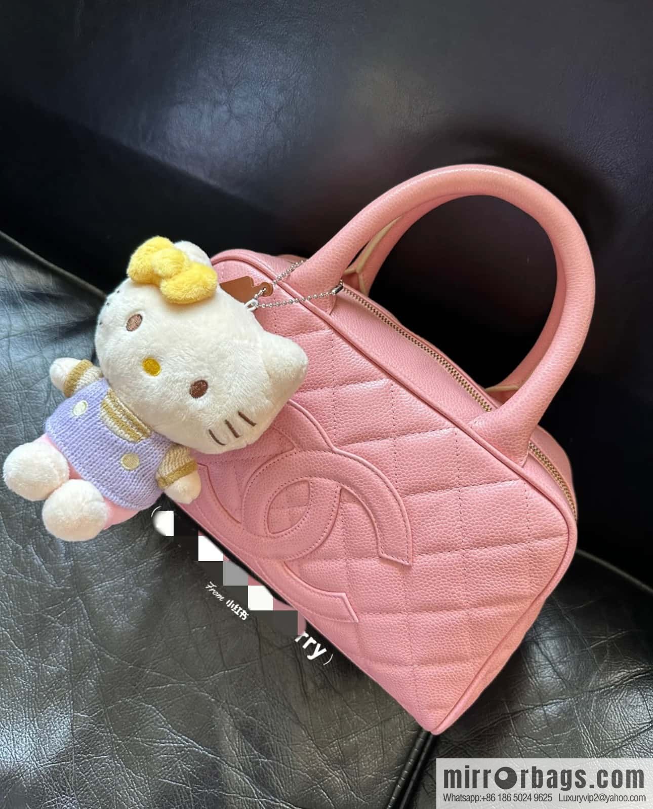 CHANEL CNNe same hot medieval bowling bag A20996 pink