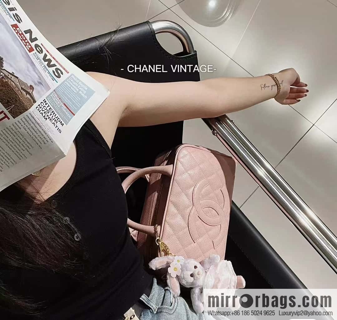 CHANEL CNNe same hot medieval bowling bag A20996 pink