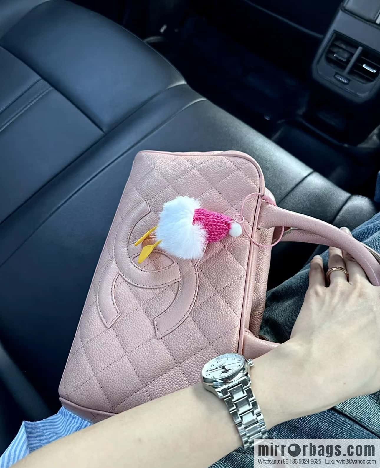 CHANEL CNNe same hot medieval bowling bag A20996 pink