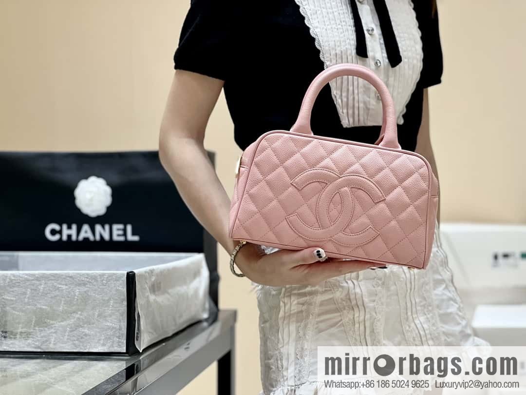 CHANEL CNNe same hot medieval bowling bag A20996 pink