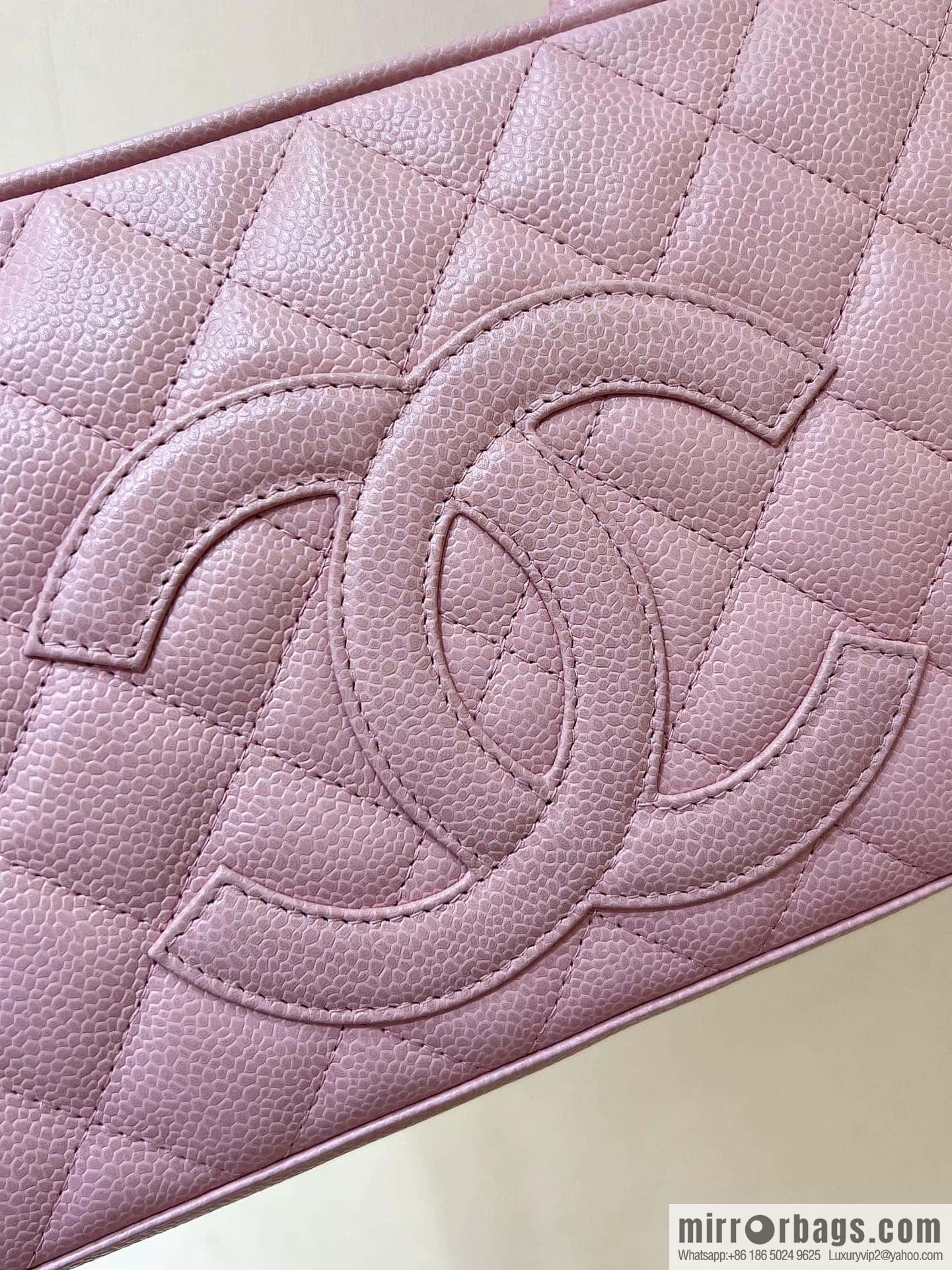 CHANEL CNNe same hot medieval bowling bag A20996 pink