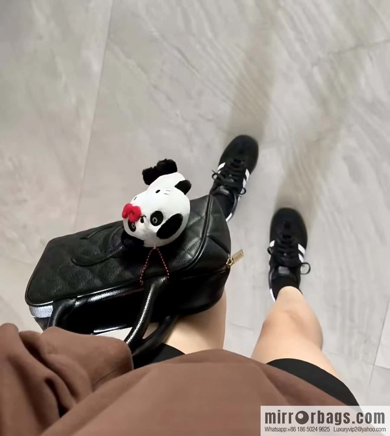 CHANEL CNNe same hot medieval bowling bag A20996 black