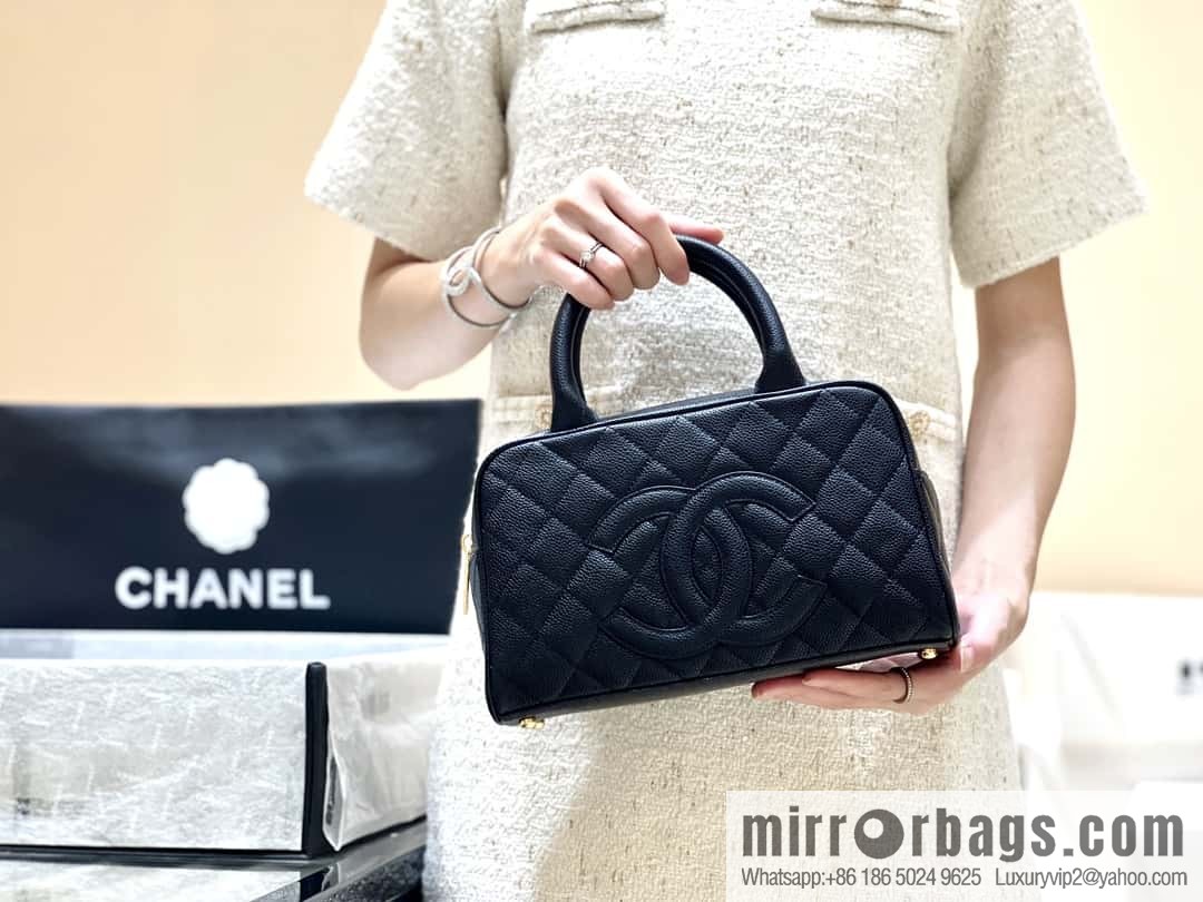 CHANEL CNNe same hot medieval bowling bag A20996 black