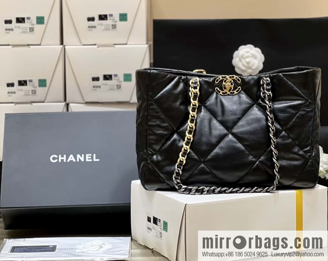 CHANEL 22k autumn and winter high-end ready-to-wear series shopping bag 19 horizontal shopping bag AS3660