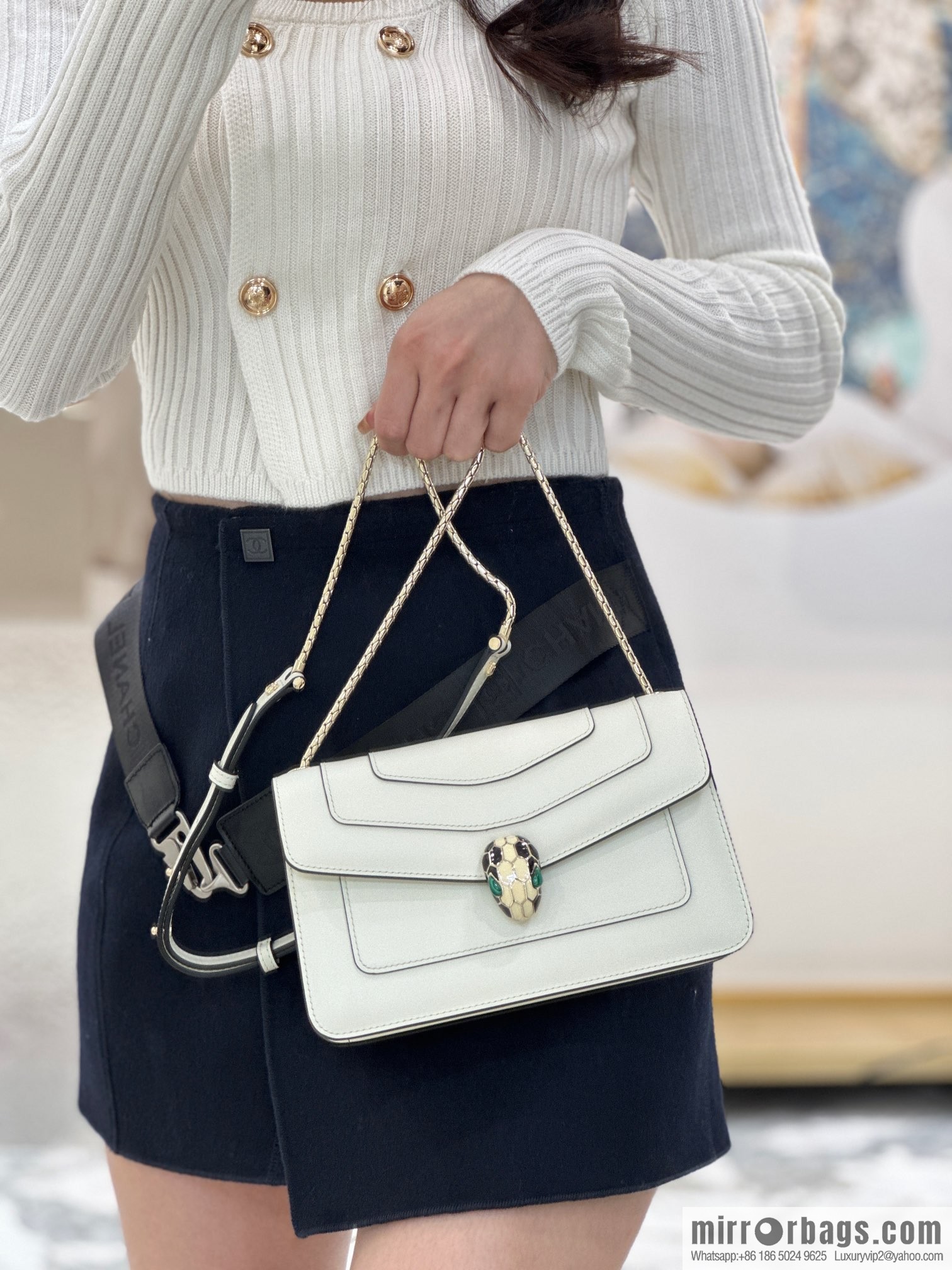 𝘽𝙑𝙇𝙂𝘼𝙍𝙄𝙎𝙀𝙍𝙋𝙀𝙉𝙏𝙄𝙁𝙊𝙍𝙀𝙑𝙀𝙍 counter hot-selling series Serpenti Forever exquisite crossbody bag Model: 38102