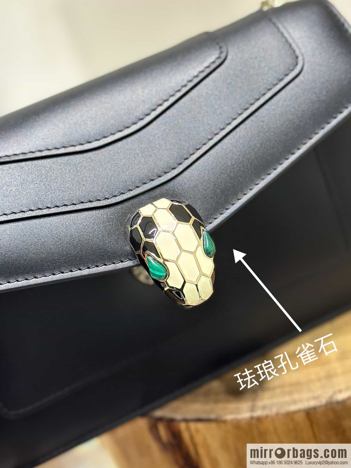 𝘽𝙑𝙇𝙂𝘼𝙍𝙄𝙎𝙀𝙍𝙋𝙀𝙉𝙏𝙄𝙁𝙊𝙍𝙀𝙑𝙀𝙍 counter hot-selling series Serpenti Forever exquisite crossbody bag Model: 38102
