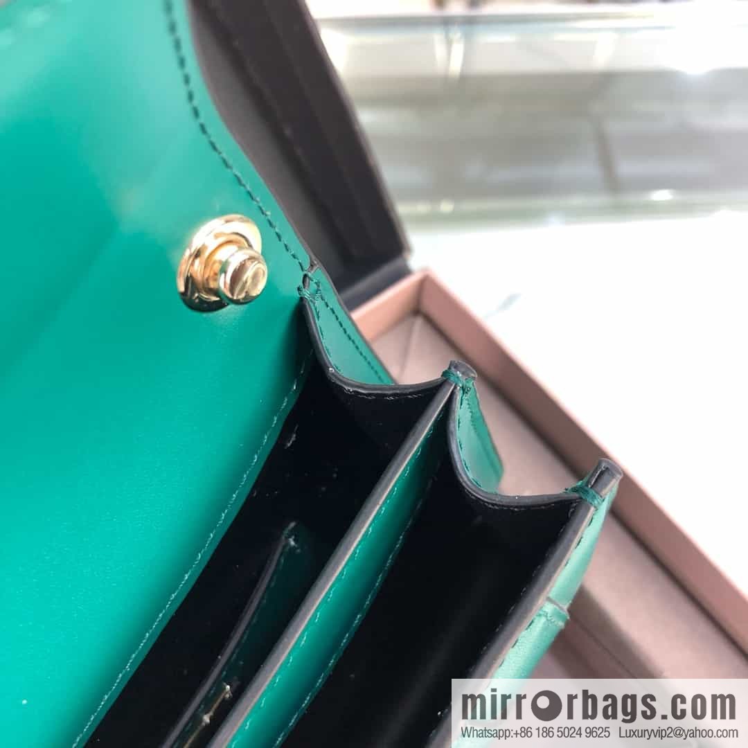 [Bvlgari] Bulgari counter new iconic Serpenti Forever mini double-layer snakehead bag Model: 288113