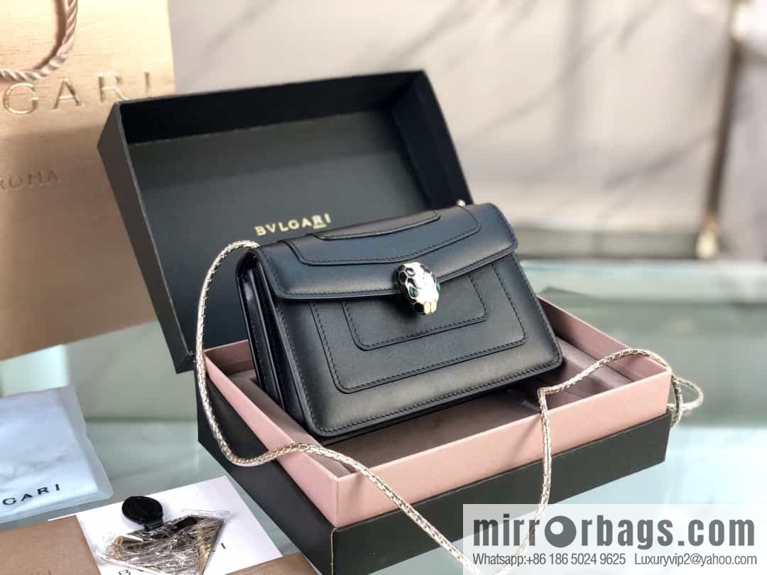 [Bvlgari] Bulgari counter new iconic Serpenti Forever mini double-layer snakehead bag Model: 288113