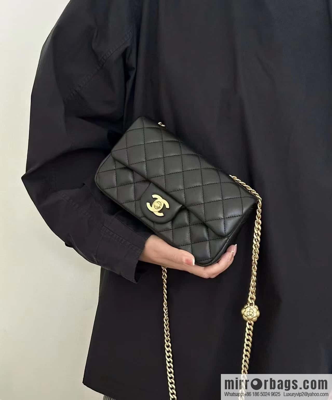 CHANEL 23S Camellia adjustment buckle, large mini20cm AS4041